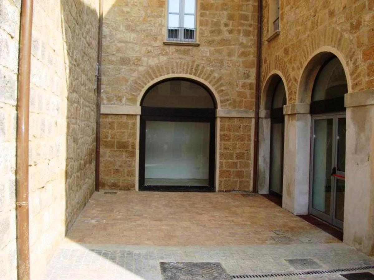 شقة La Dimora Delle Zitelle Sperse - Parcheggio Privato أورفييتو المظهر الخارجي الصورة